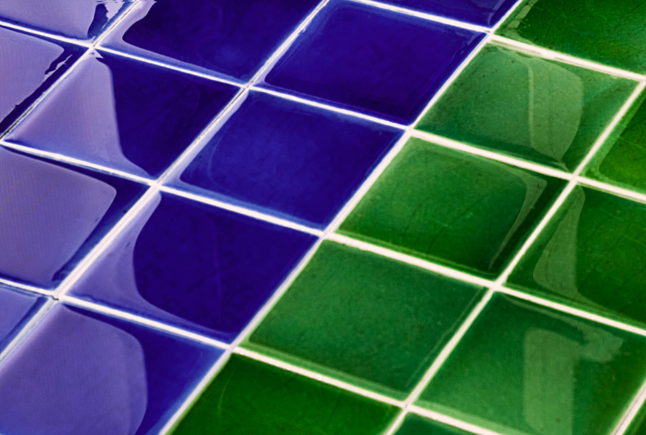Colored glazed ceramic tiles