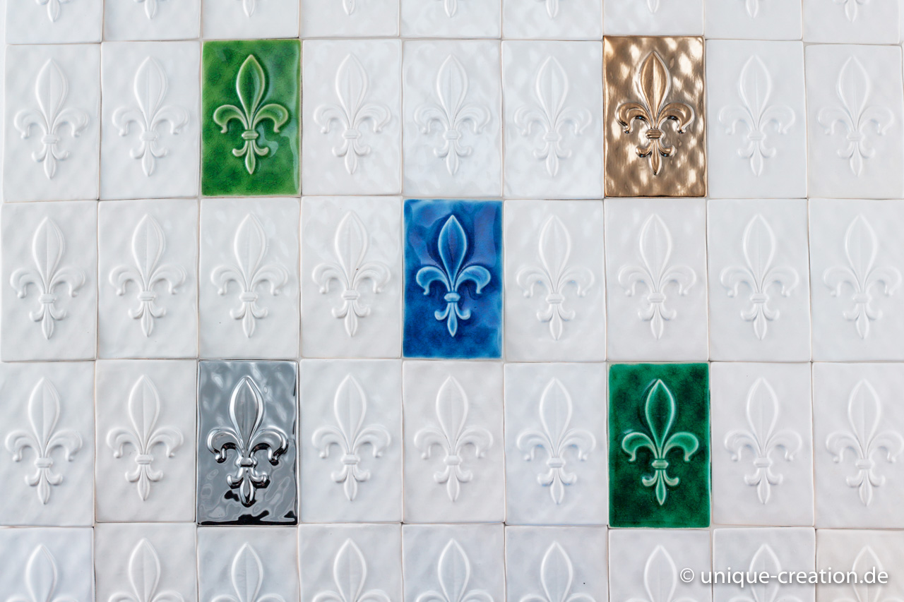 Colored glazed ceramic tiles